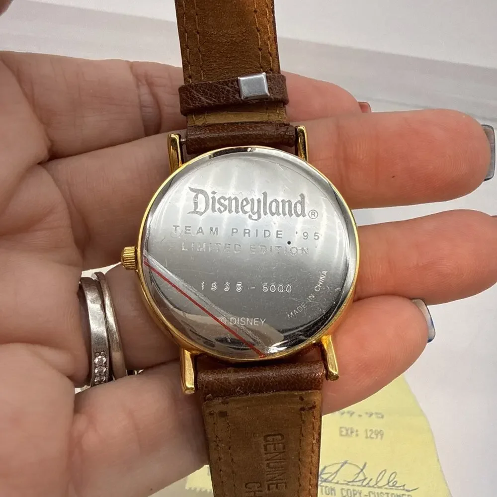 DisneyLand 40 Years of Adventure TEAM Pride Watch Rare #1835 0f 5000 Works Video